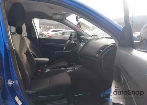 2018 Mitsubishi Outlander Sport 2.0 Es/2.0 Le из США, поврежденный, VIN JA4AR3AU7JU021185